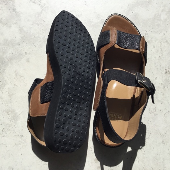 Stuart Weitzman Shoes - STUART WEITZMAN| Rugged Leather Sport Sandal